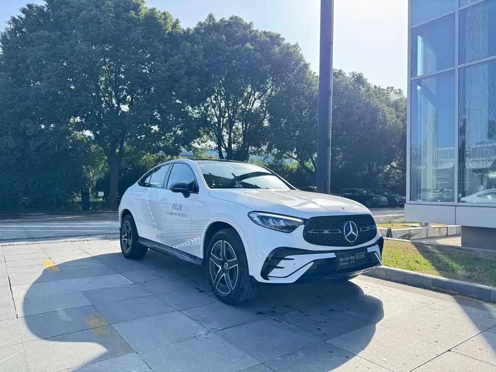MERCEDES-BENZ GLC COUPE