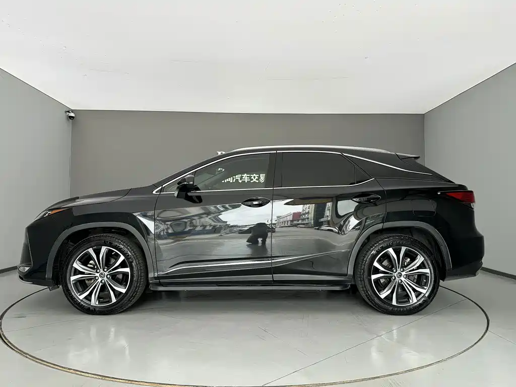Lexus RX — миниатюра 4