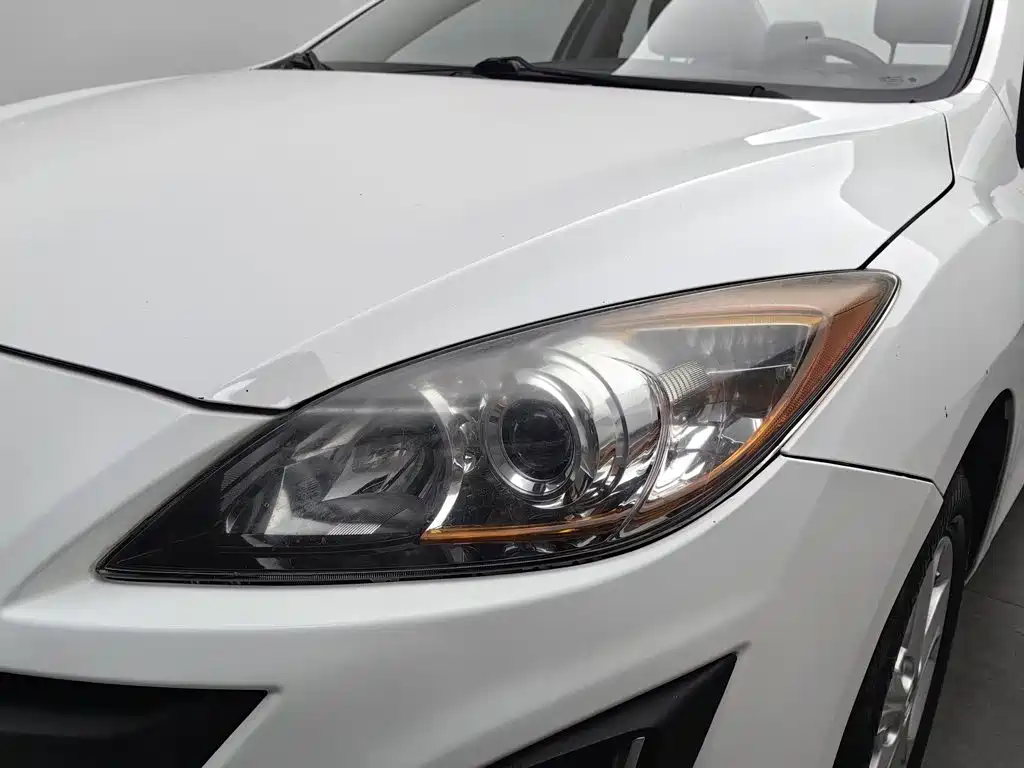 Mazda 3 Xingcheng — миниатюра 7