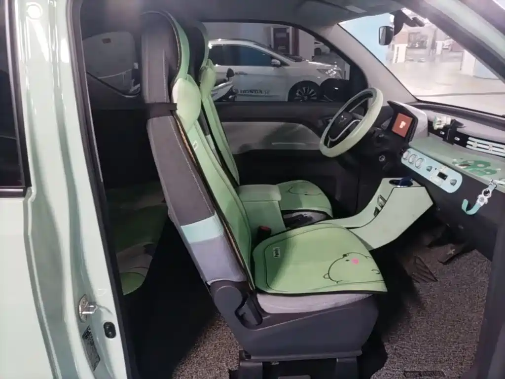 Wuling MINIEV — миниатюра 25