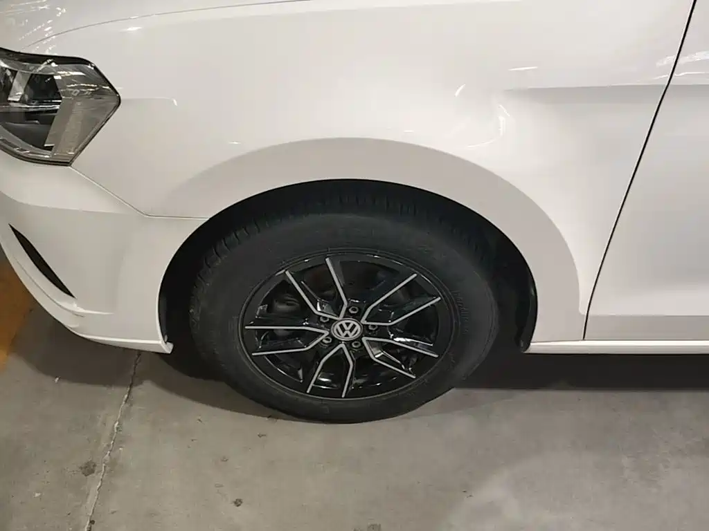 Volkswagen Jetta — миниатюра 23