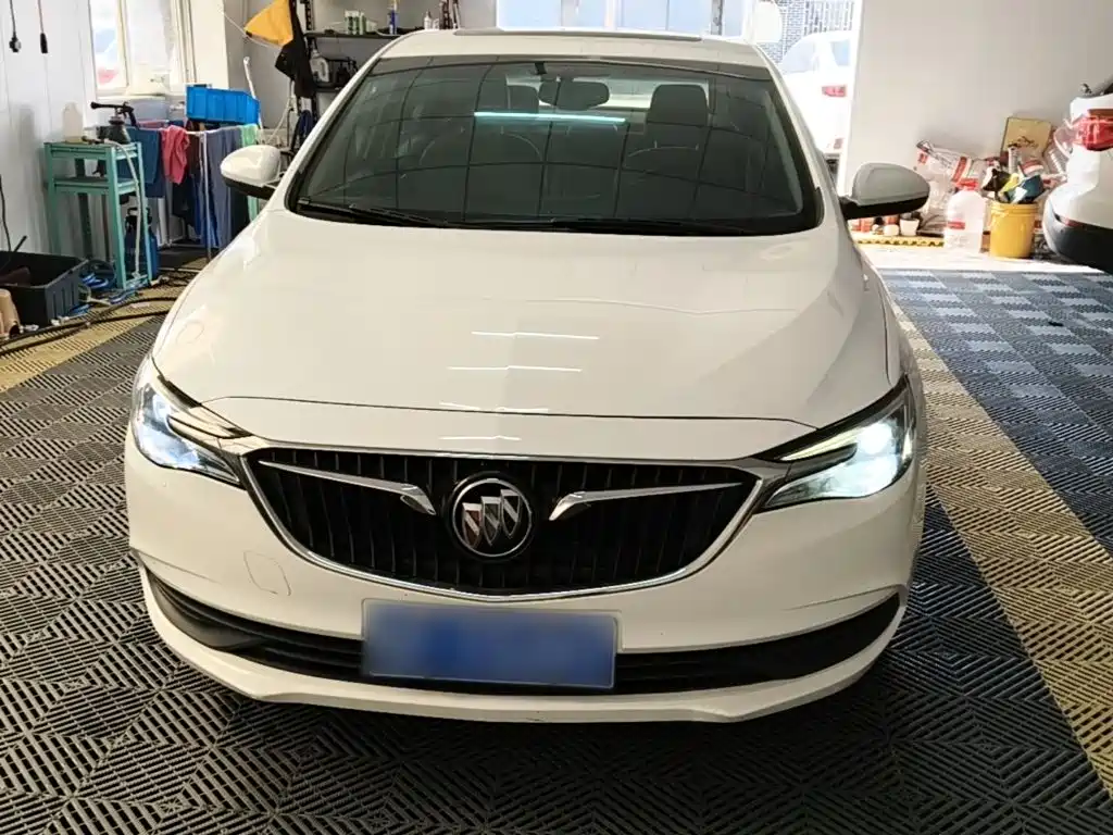 Buick Excelle — миниатюра 3
