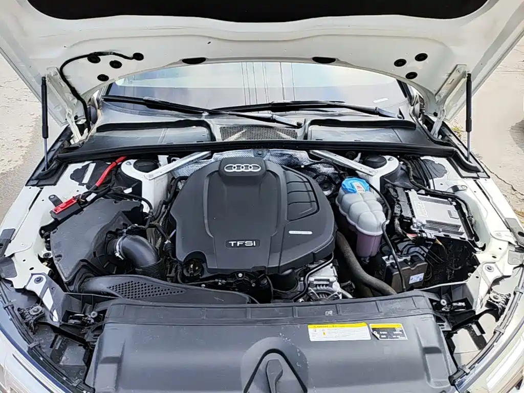 Audi A4L — миниатюра 20