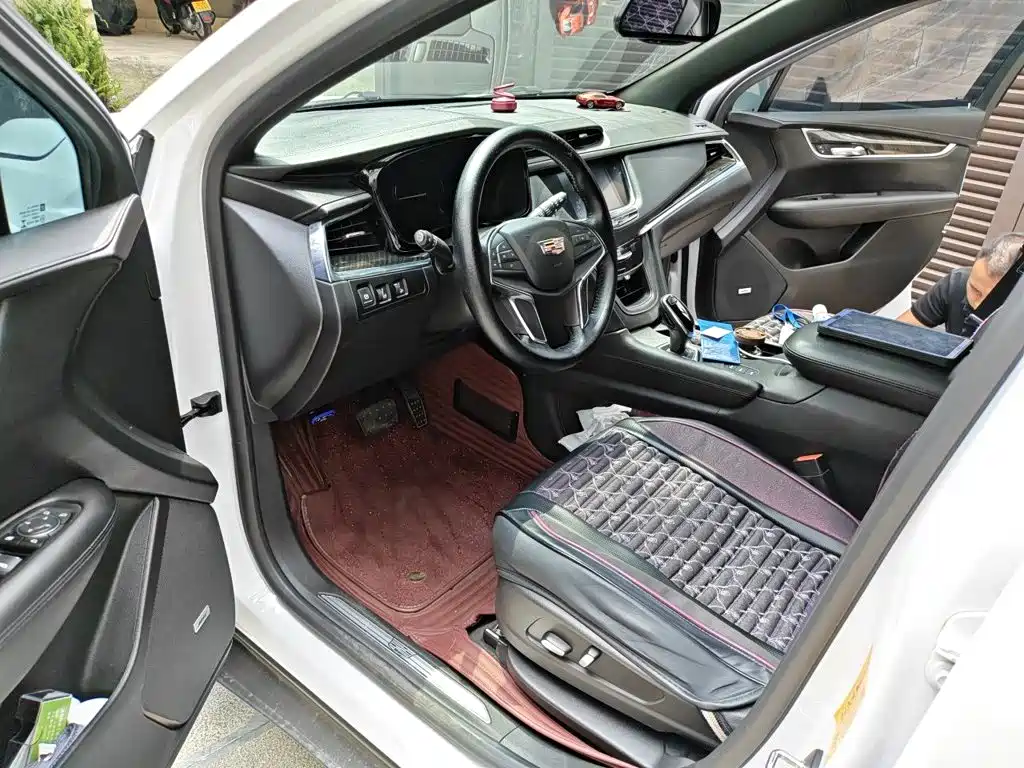 Cadillac XT5 — миниатюра 17