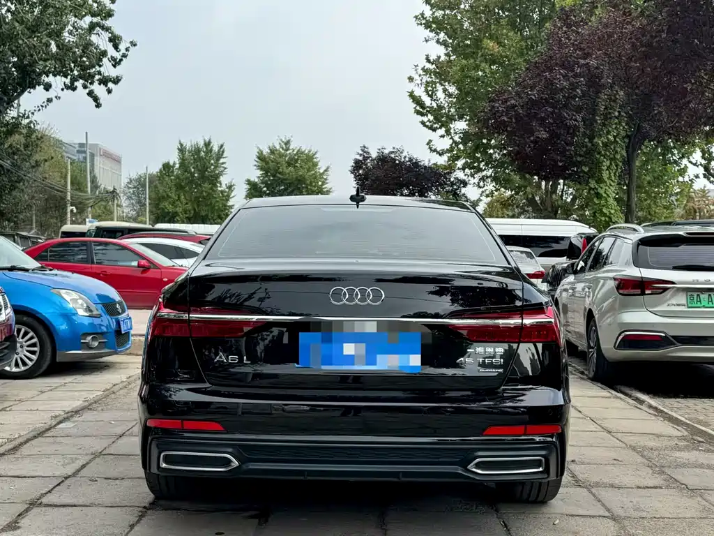 Audi A6L — миниатюра 12