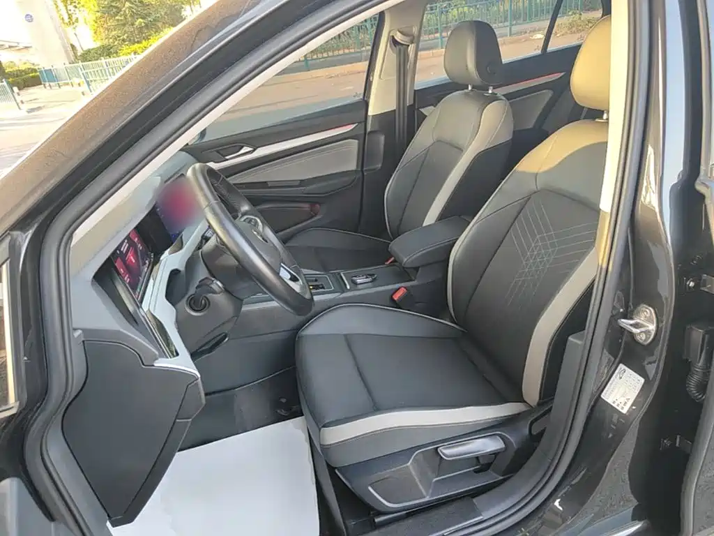 Volkswagen Golf — миниатюра 15