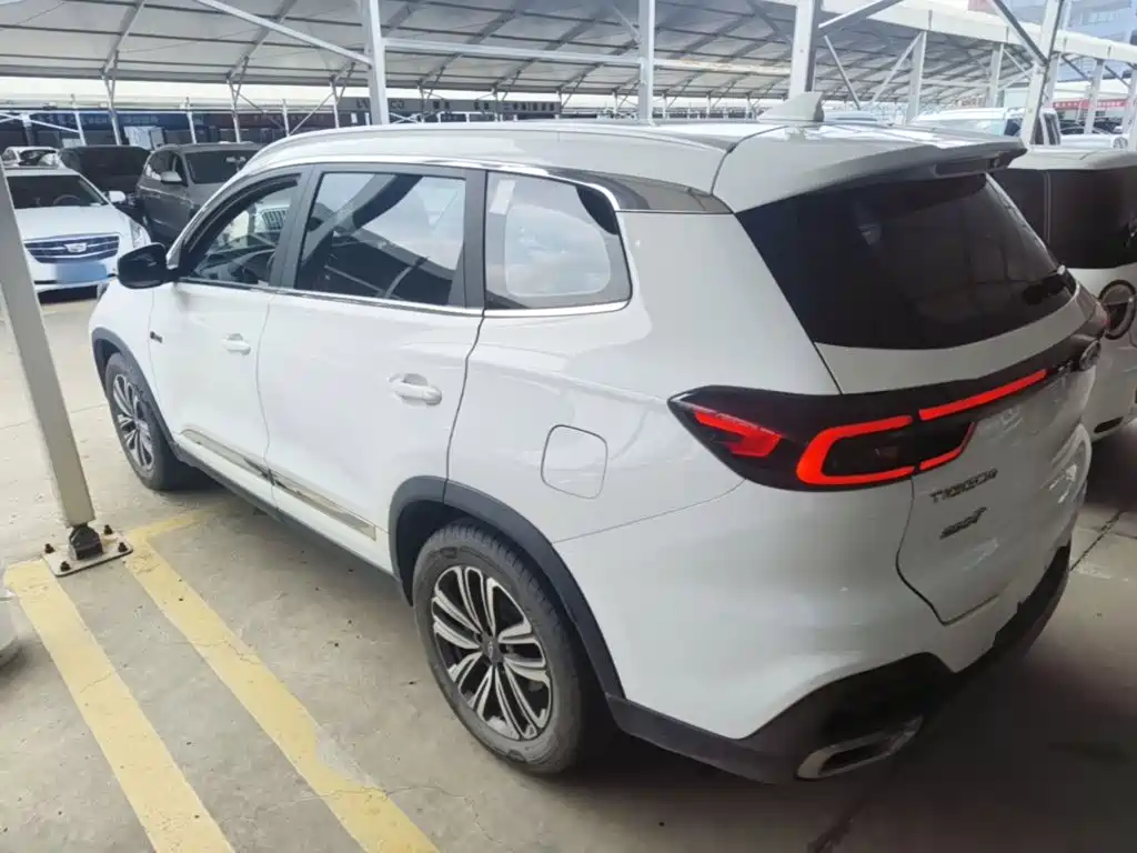 Chery Tiggo 8 — миниатюра 5