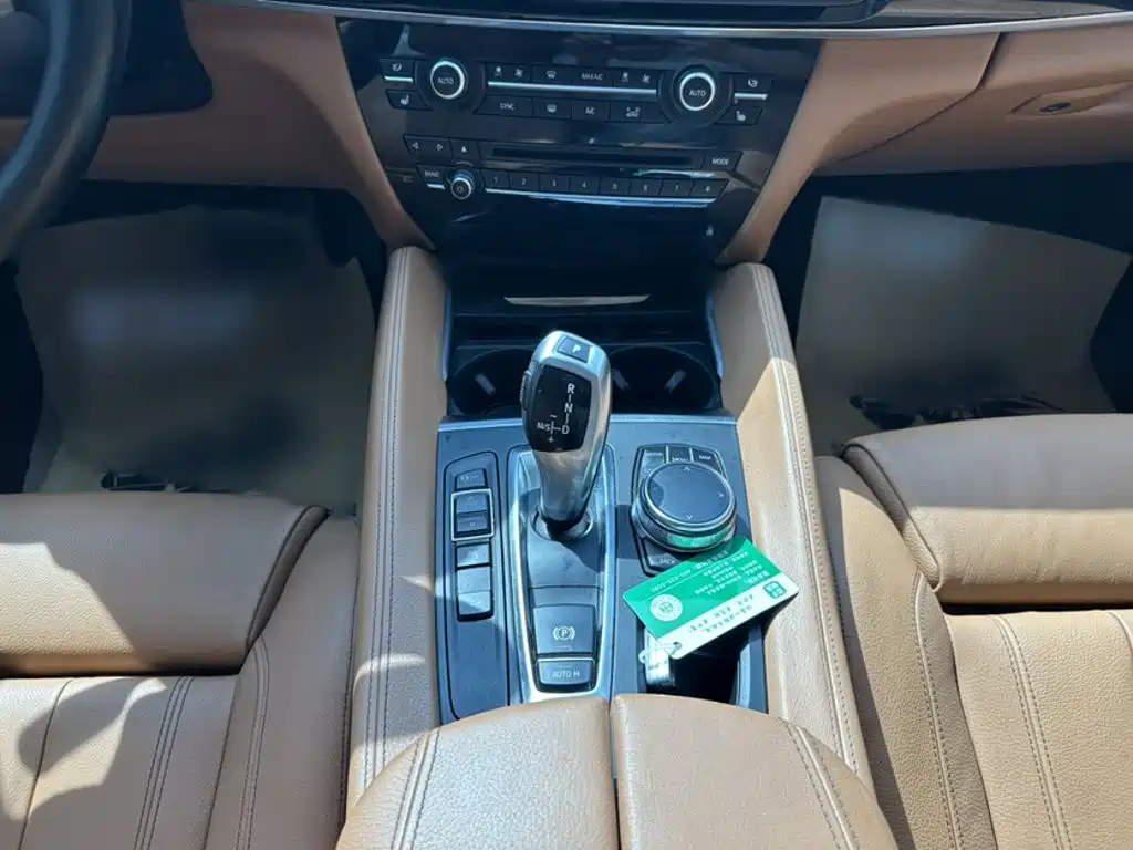BMW X6 — миниатюра 16