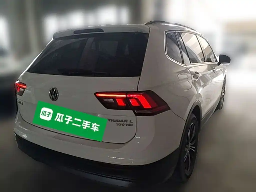 Volkswagen Tiguan L — миниатюра 12