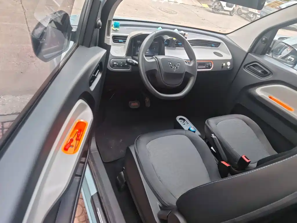 Wuling MINIEV — миниатюра 16