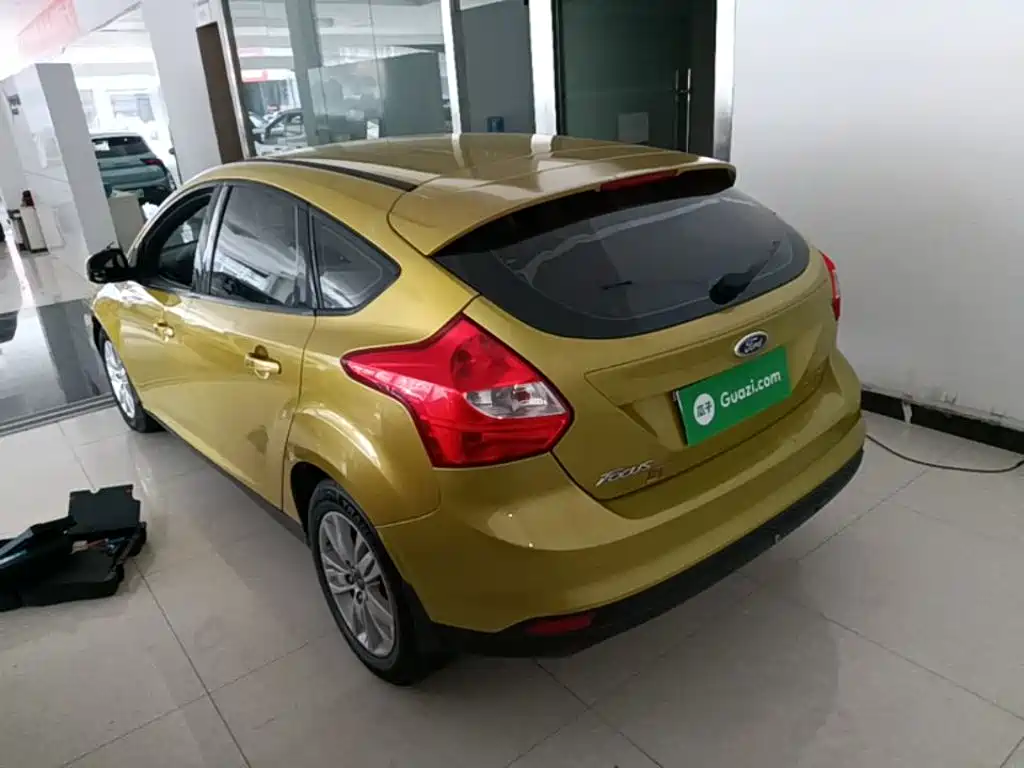 Ford Focus — миниатюра 5