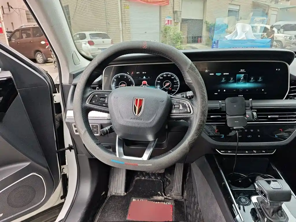 Hongqi Hongqi HS5 — миниатюра 3