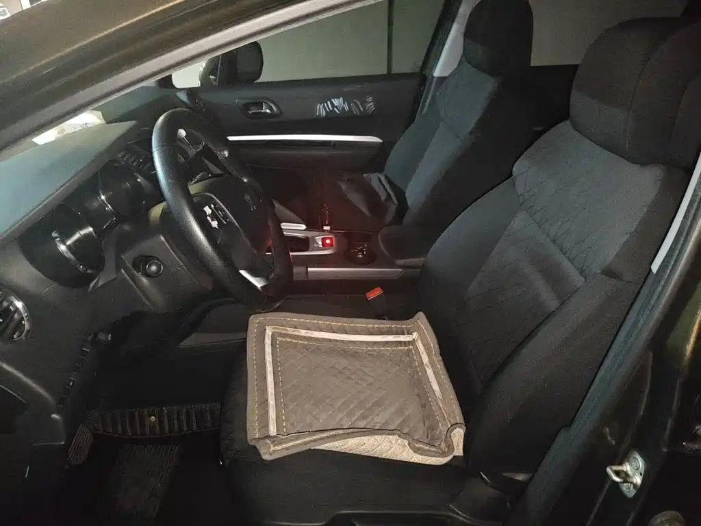 Peugeot 3008 — миниатюра 8