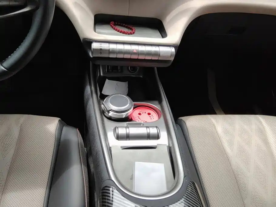 BYD Dolphin — миниатюра 16