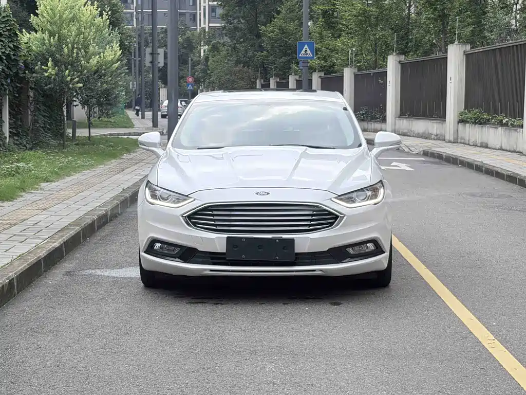 Ford Mondeo — миниатюра 2
