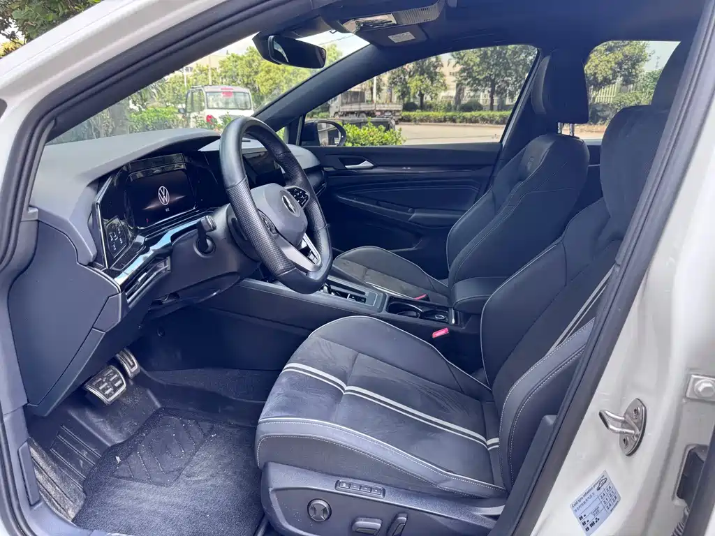 Volkswagen Golf — миниатюра 4