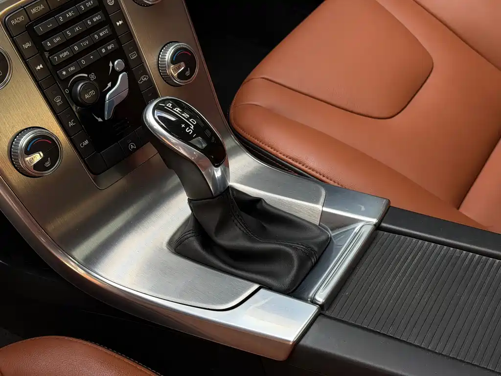 Volvo S60 — миниатюра 6