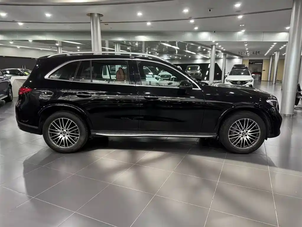 Mercedes-Benz GLC — миниатюра 6