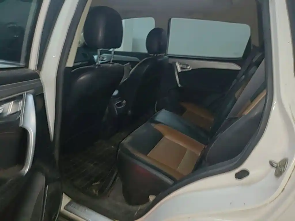 Geely Vision X6 — миниатюра 17