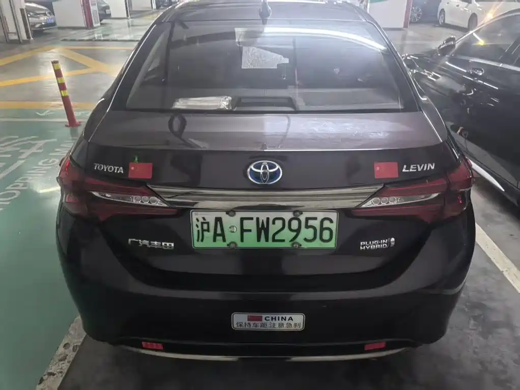 Toyota Levin Twin Engine E+ — миниатюра 4