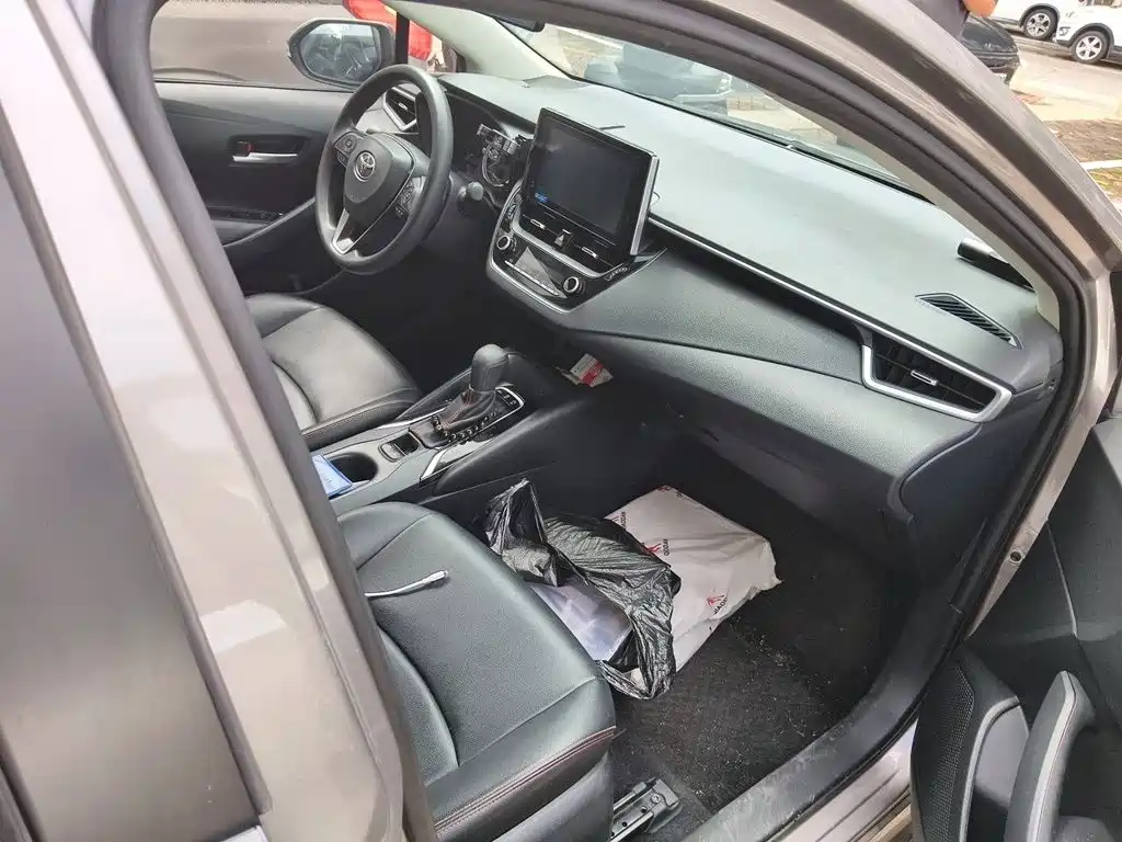 Toyota Corolla — миниатюра 18