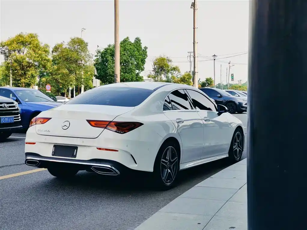 Mercedes-Benz CLA 2022 CLA 200