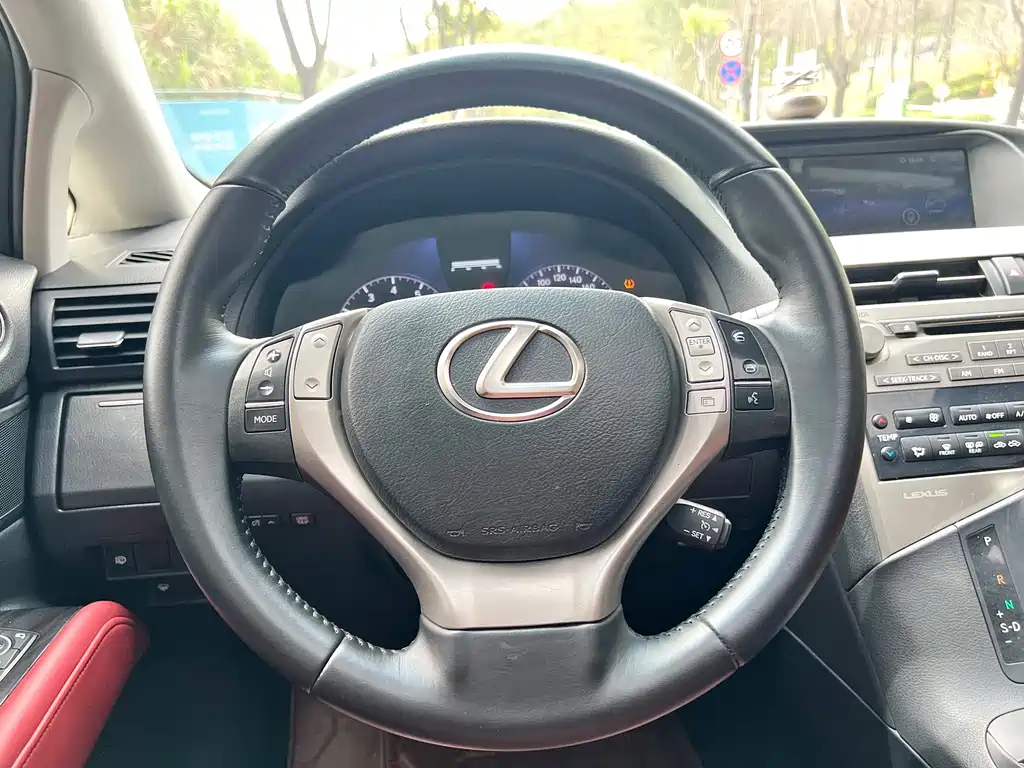 Lexus RX Classic — миниатюра 14