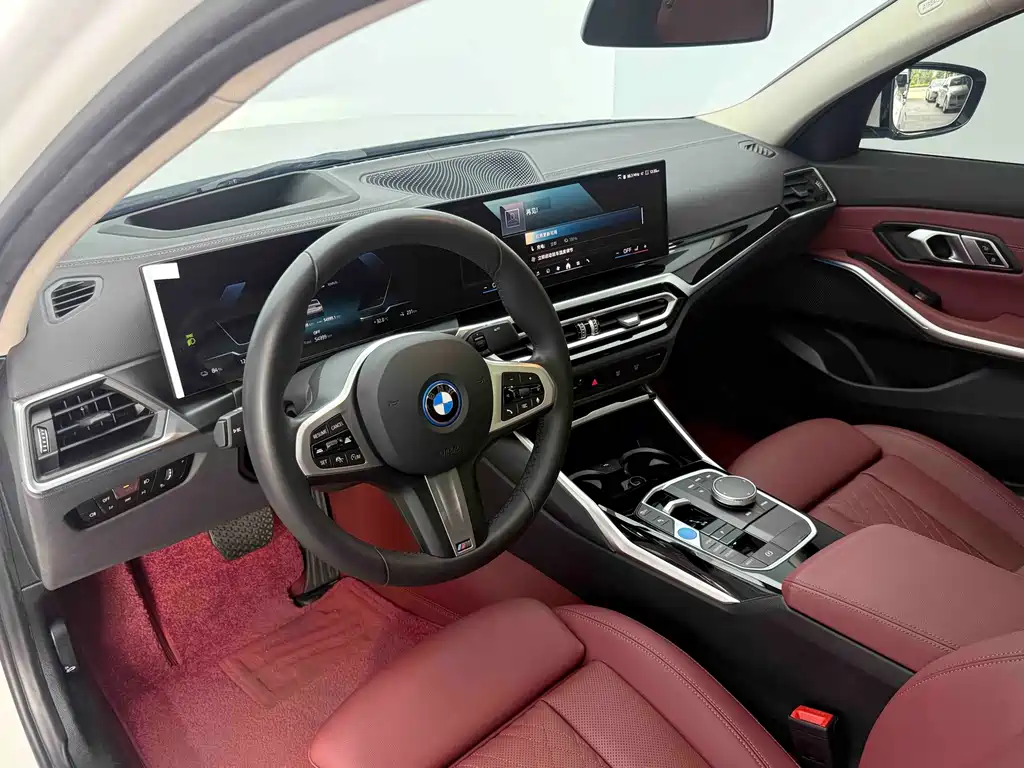 BMW i3 — миниатюра 14