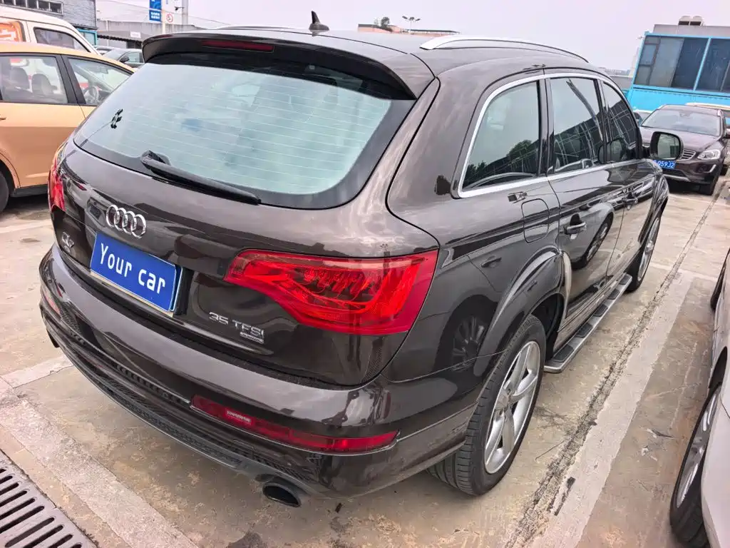 Audi Q7 — миниатюра 5