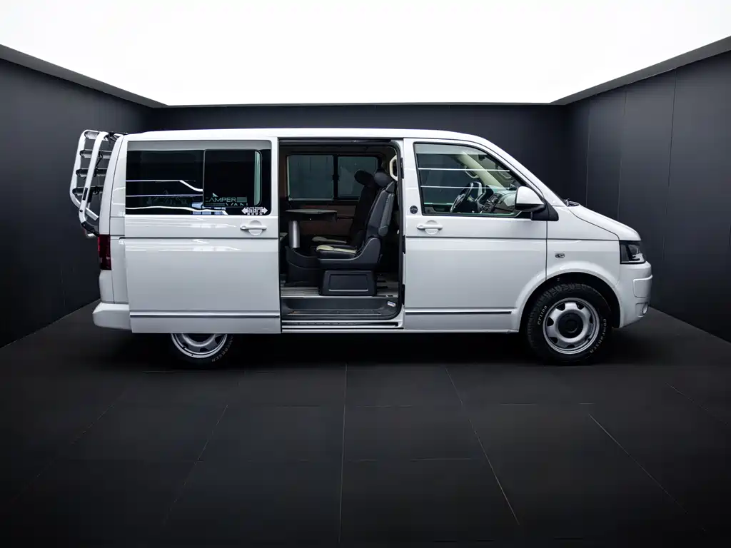 Volkswagen Multivan — миниатюра 4