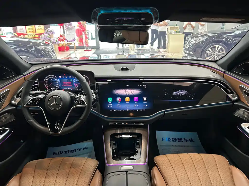 Mercedes-Benz E-Class — миниатюра 19