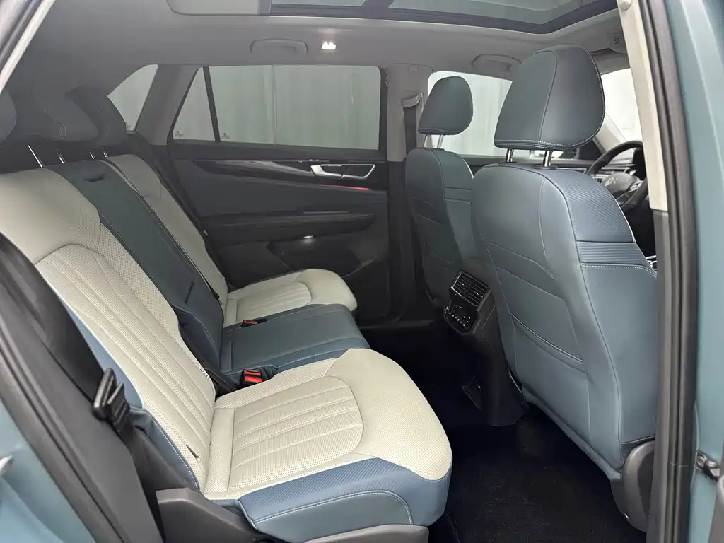 Volkswagen Teramont — миниатюра 40