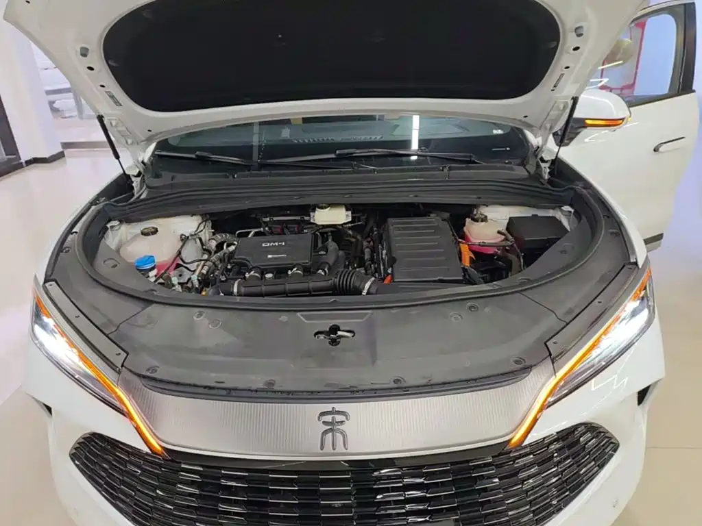 BYD L DM-i — миниатюра 20