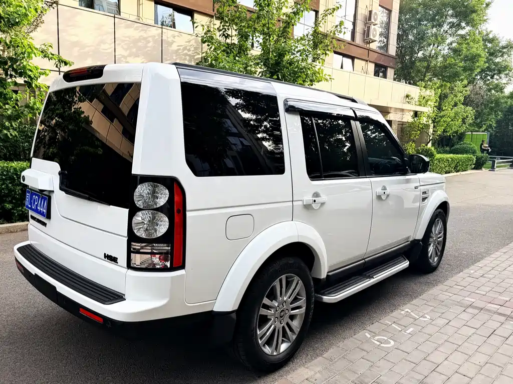 Land Rover Discovery 2016 3.0 SC V6 HSE