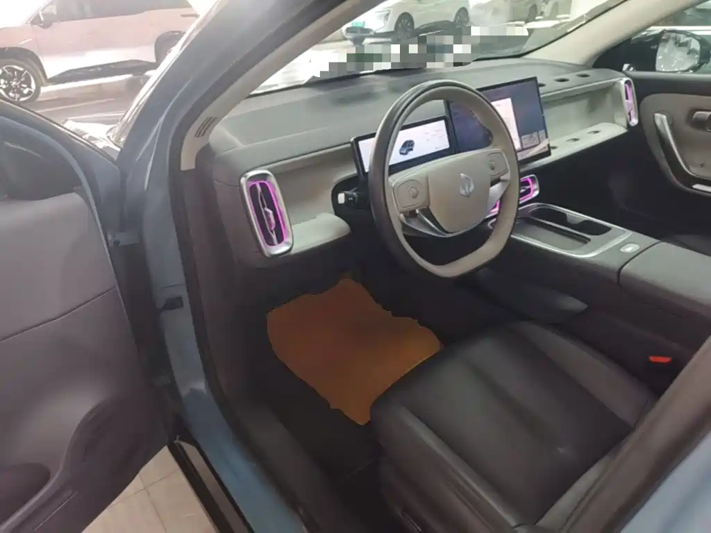 Leapmotor Leapmotor B01 — миниатюра 16
