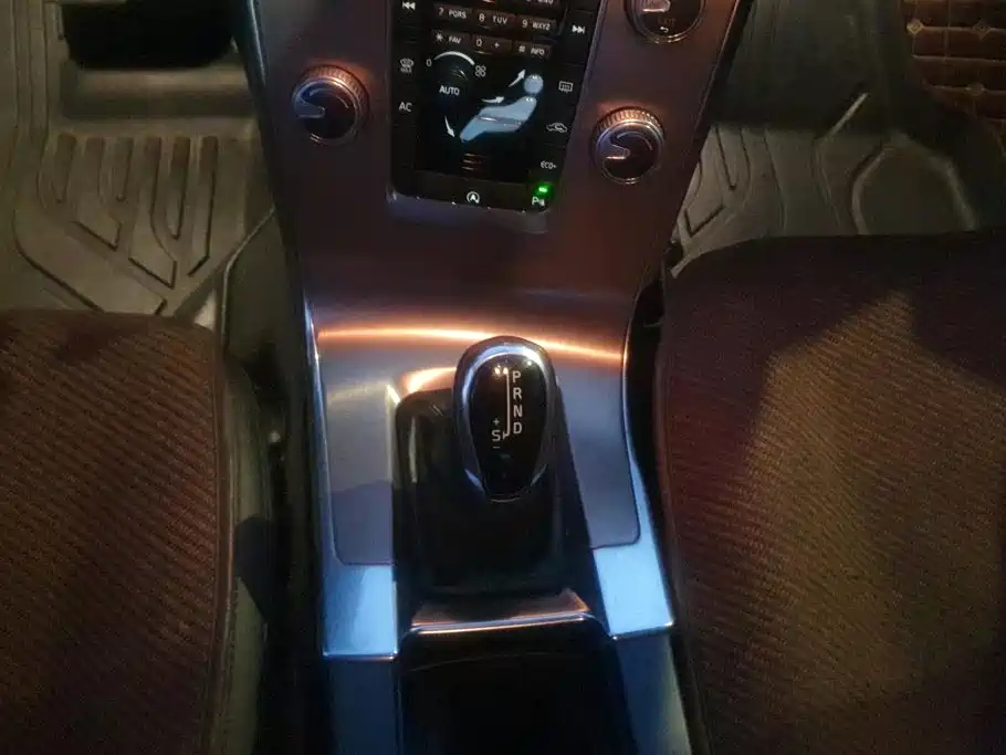Volvo XC60 — миниатюра 16