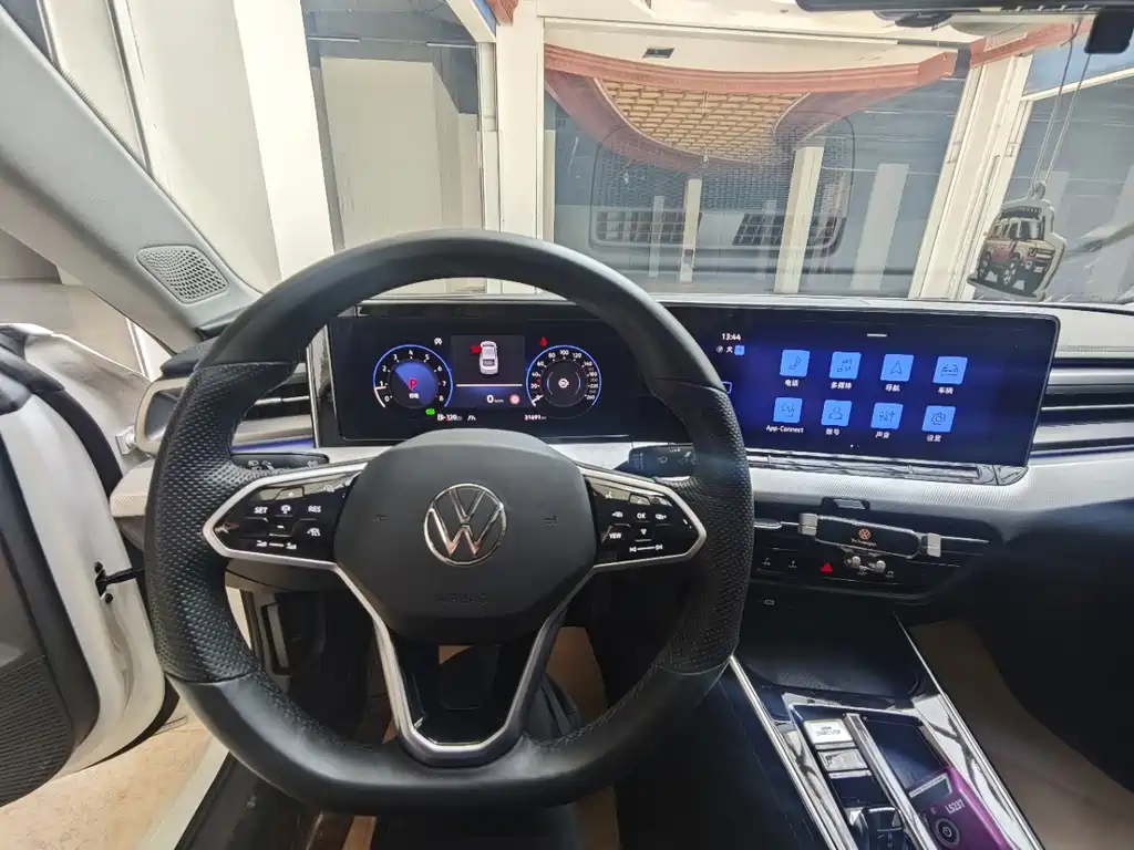 Volkswagen Lamando — миниатюра 9