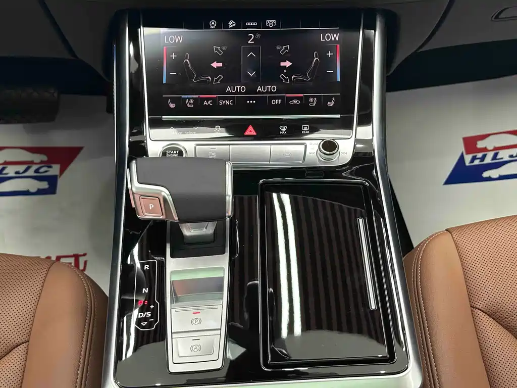 Audi Q7 — миниатюра 9