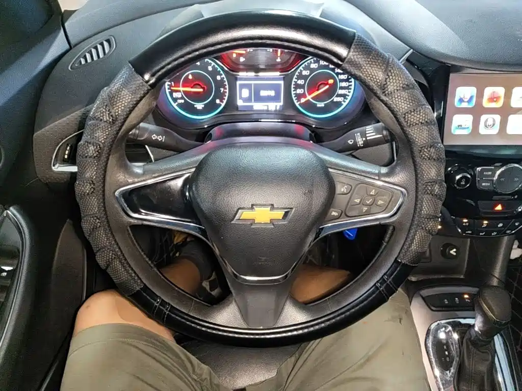 Chevrolet Cruze — миниатюра 11