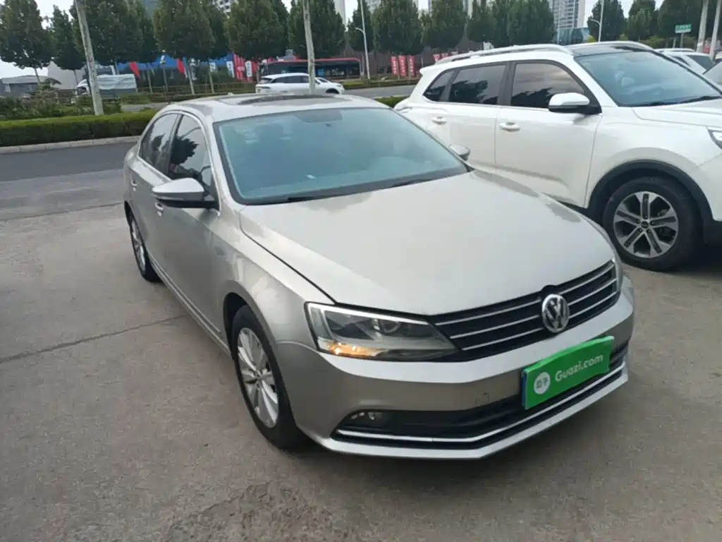 Volkswagen Sagitar — миниатюра 4