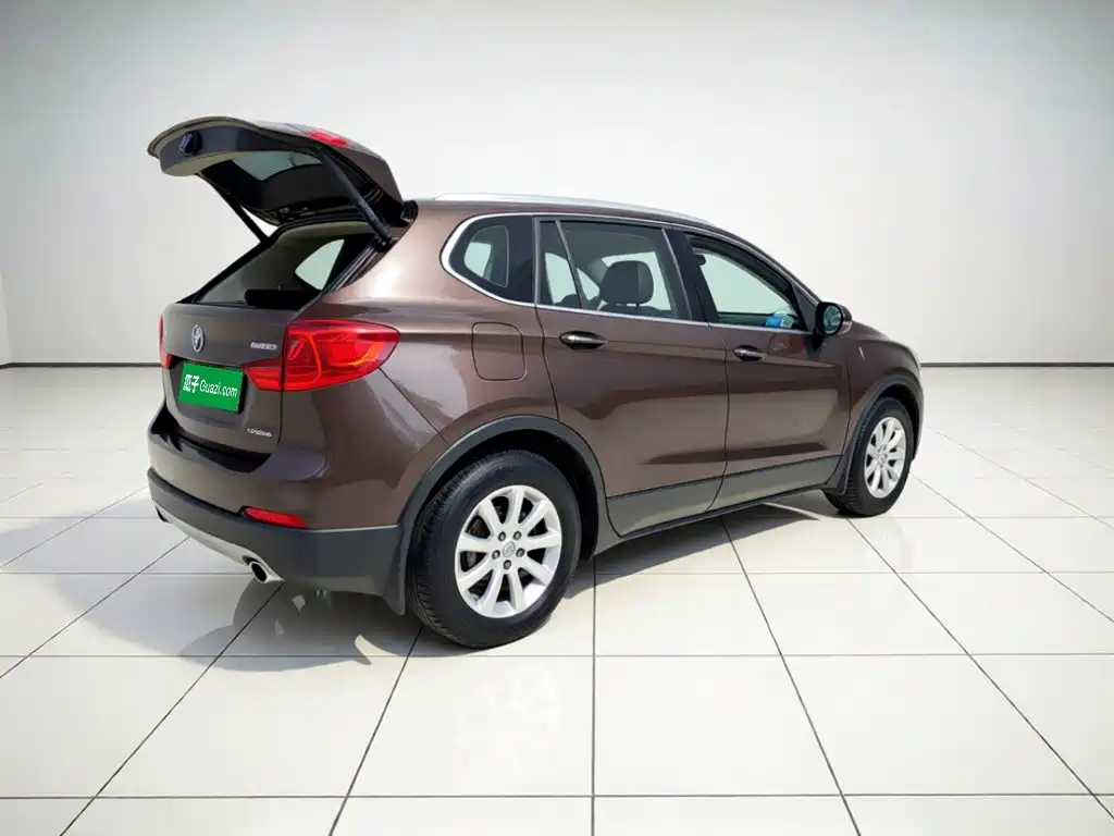 Buick Envision Plus — миниатюра 6