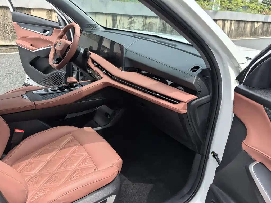 Changan CS75 PLUS — миниатюра 18