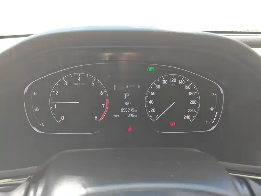 Honda Accord — миниатюра 14