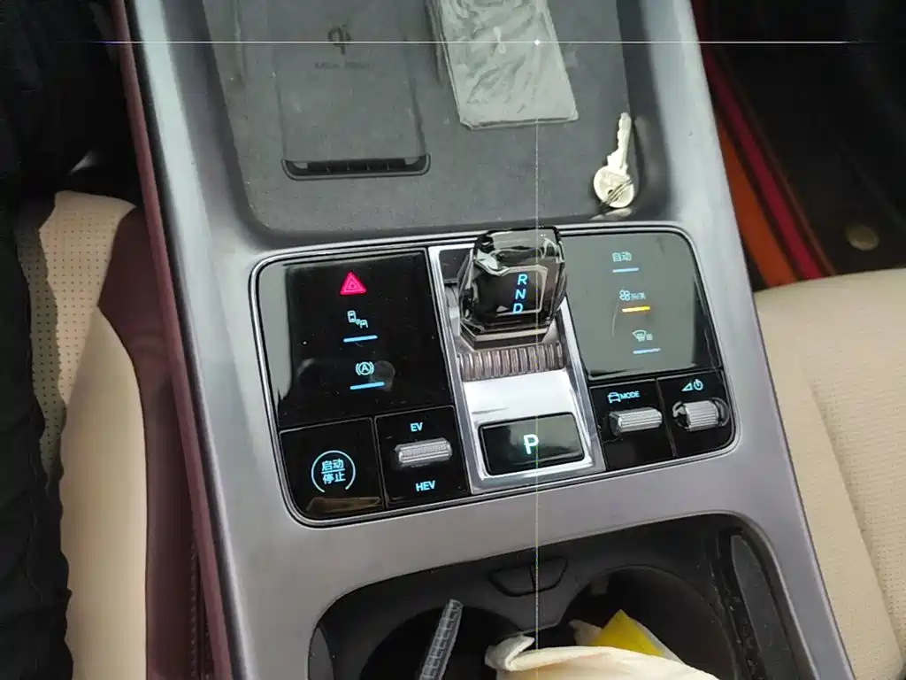 BYD Seal — миниатюра 14