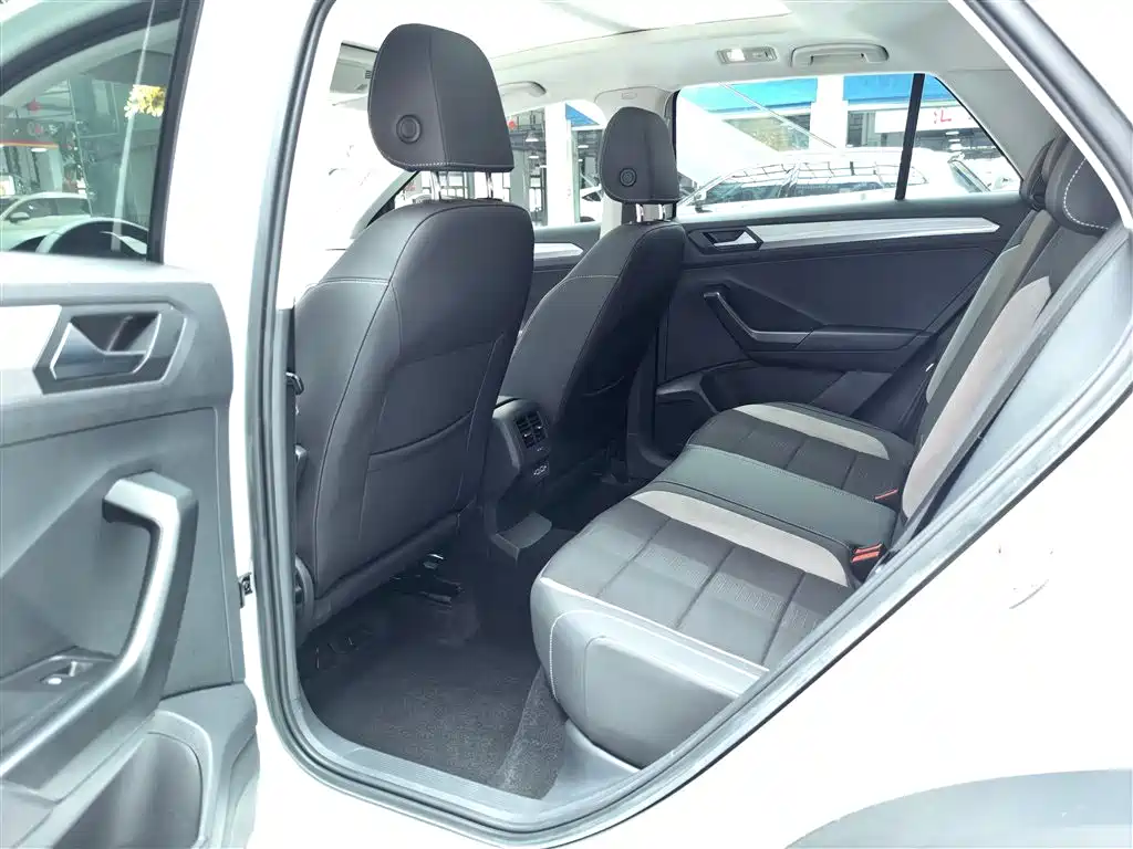 Volkswagen T-Roc 2021 280TSI DSG Elite Smart Connect