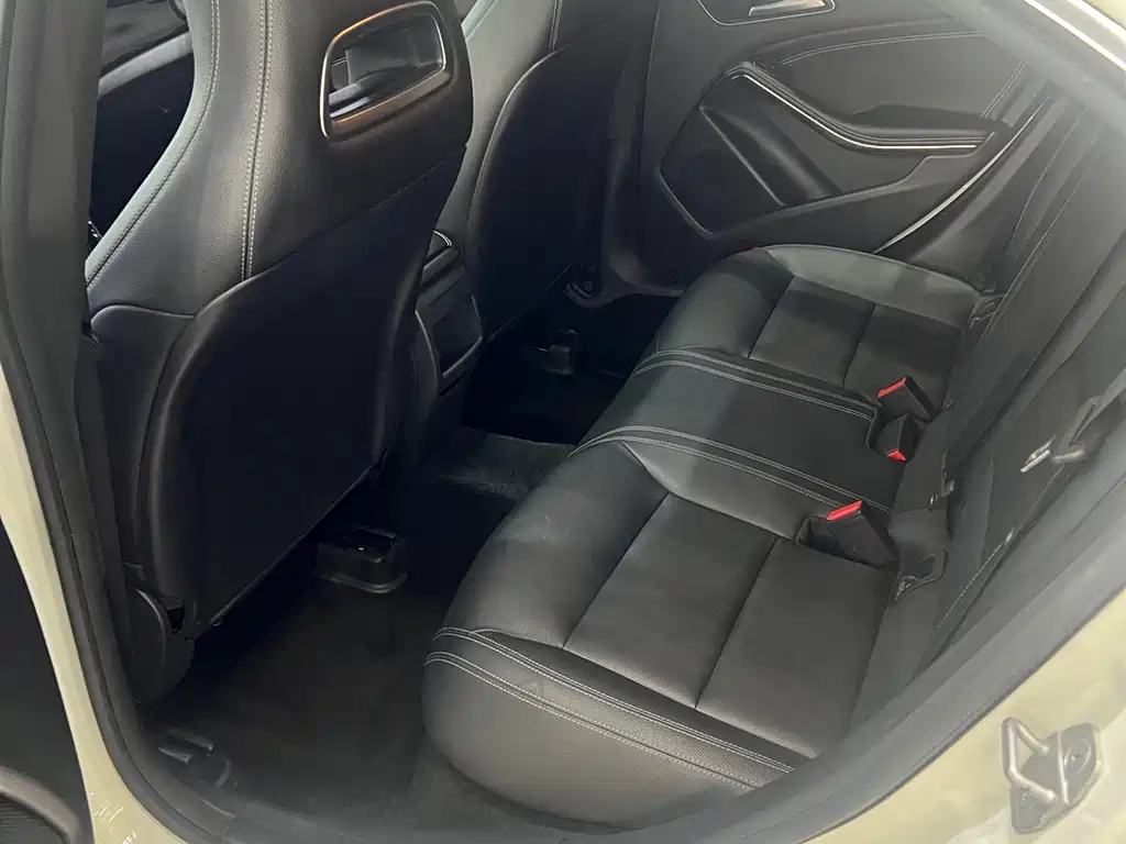 Mercedes-Benz CLA (Import) — миниатюра 5
