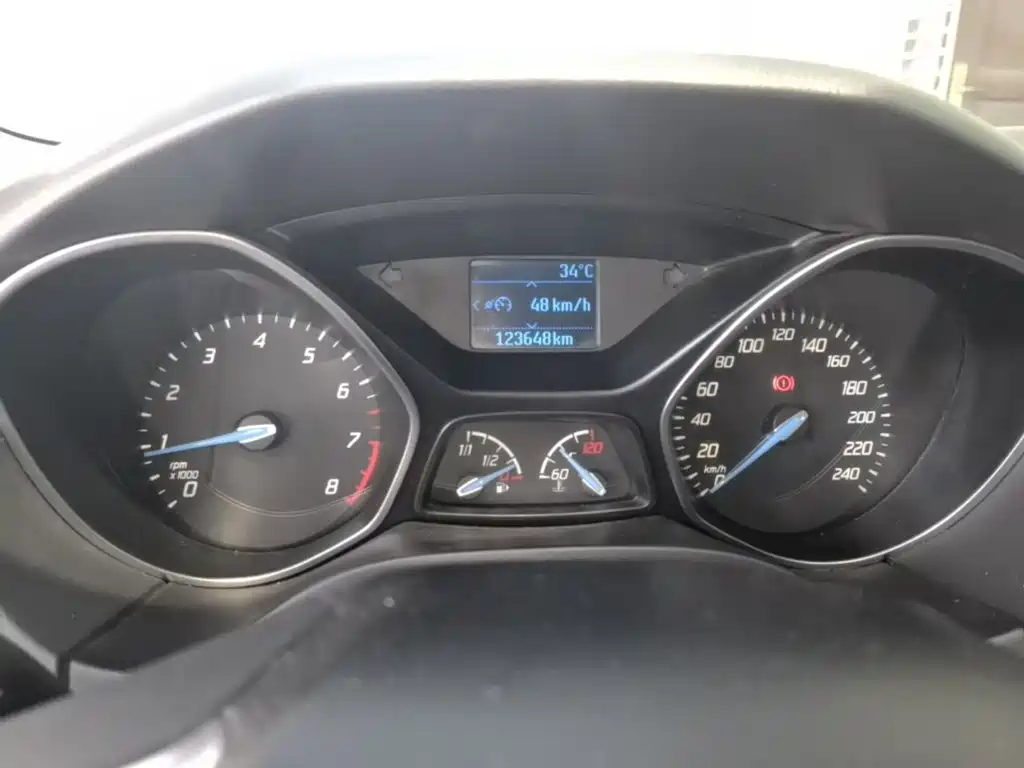 Ford Focus — миниатюра 12