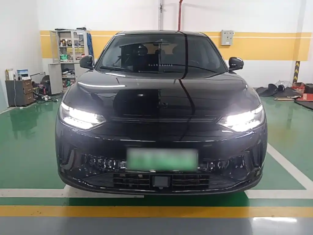 Leapmotor Leapmotor C11 — миниатюра 3