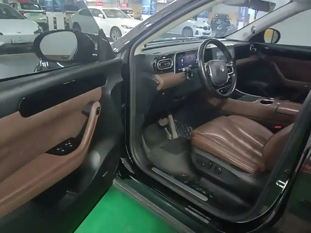 Leapmotor Leapmotor C11 — миниатюра 15