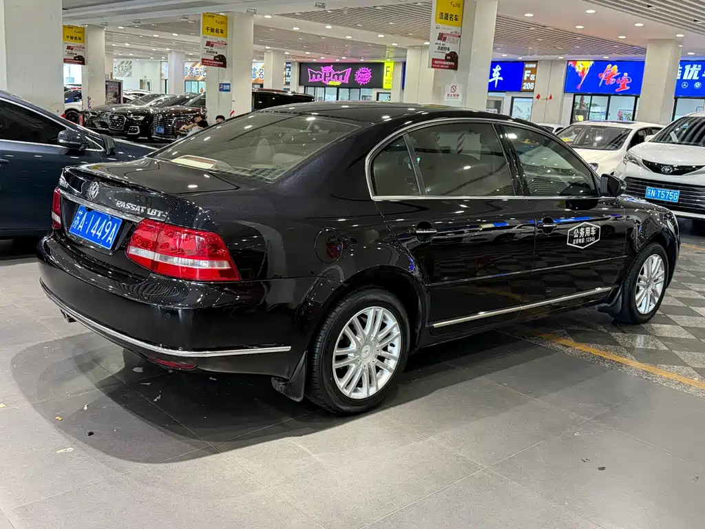 Volkswagen Passat Lingyu — миниатюра 5